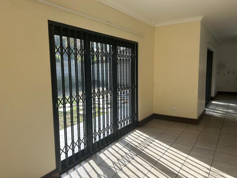 4 Bedroom Property for Sale in Rondebosch Western Cape